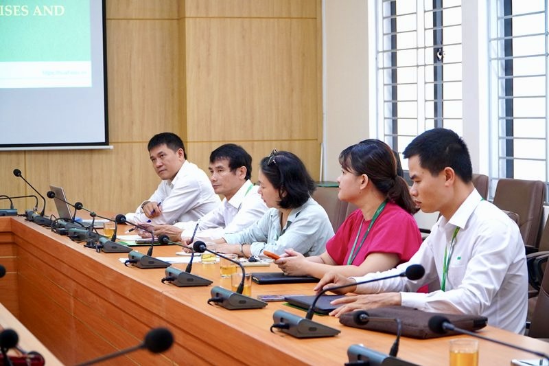 Đại diện Trường Đại học Nông Lâm – Đại học Huế tại buổi làm việc